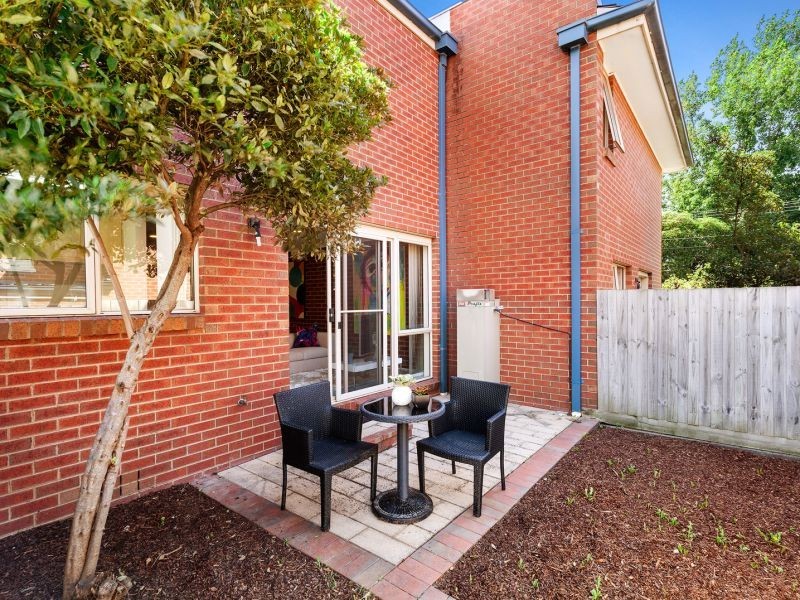 10/33 Hopetoun Parade, Box Hill VIC 3128