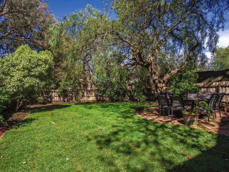12 Marden Street, Canterbury VIC 3126