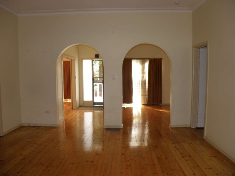 11 Thames Street, Box Hill North VIC 3129
