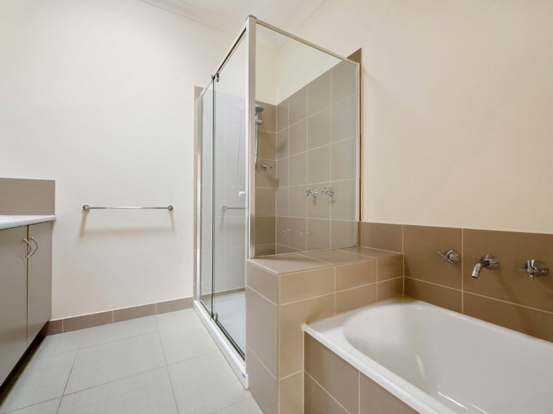 2/15 Hill Street, Box Hill South VIC 3128