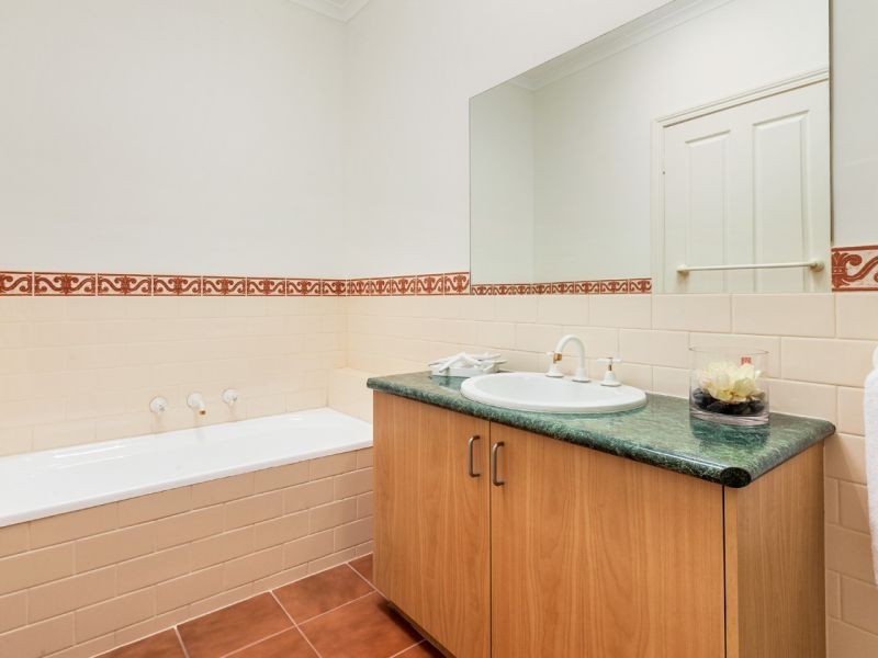 3/111 Strabane Avenue, Balwyn VIC 3103