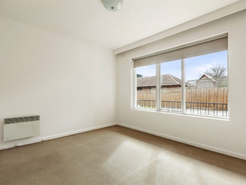 6/18 Louise Avenue, Mont Albert VIC 3127