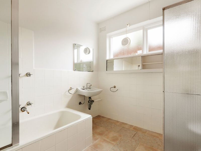 6/18 Louise Avenue, Mont Albert VIC 3127