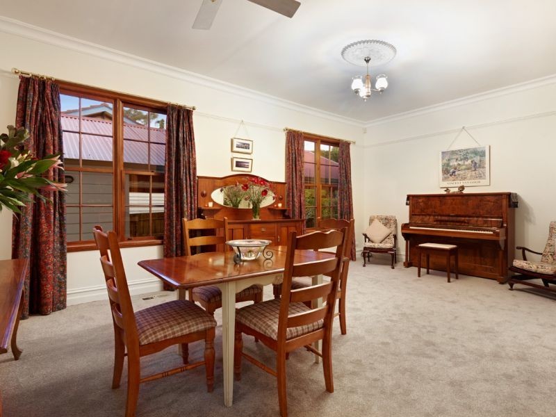 26 Alexander Street, Box Hill VIC 3128