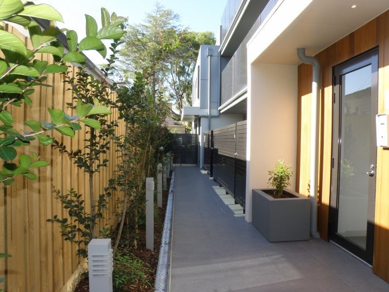 9/12 Llaneast Street, Armadale VIC 3143