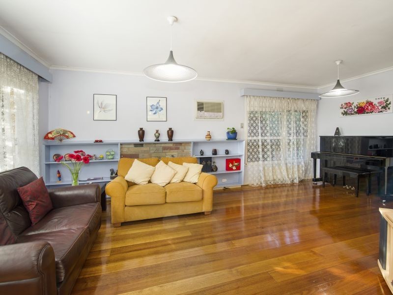 34 Greenwood Street, Burwood VIC 3125