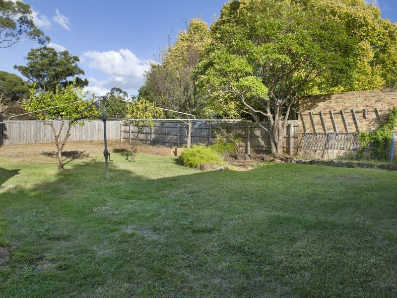 34 Greenwood Street, Burwood VIC 3125