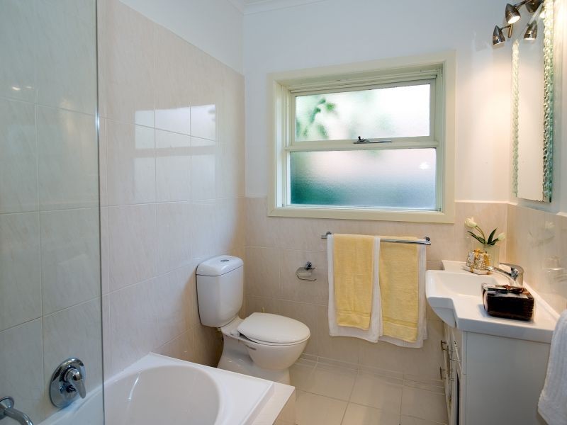 8 Maple Street, Box Hill VIC 3128