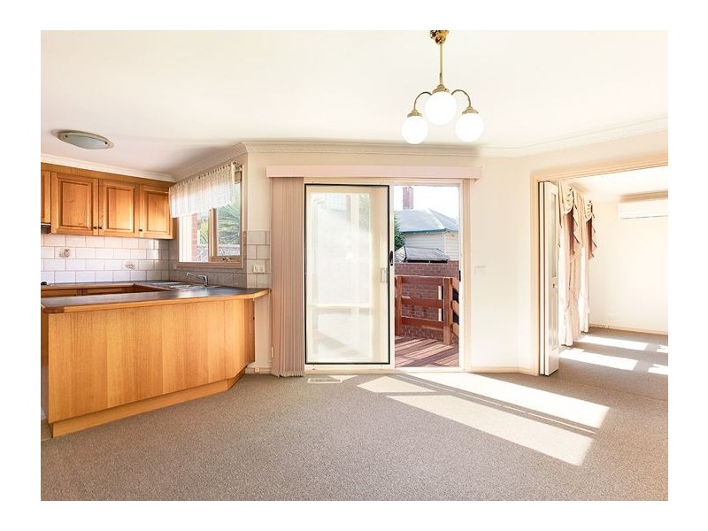 2/99 Severn Street, Box Hill North VIC 3129