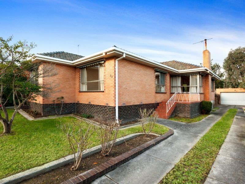 30 Clauscen Street, Templestowe Lower VIC 3107