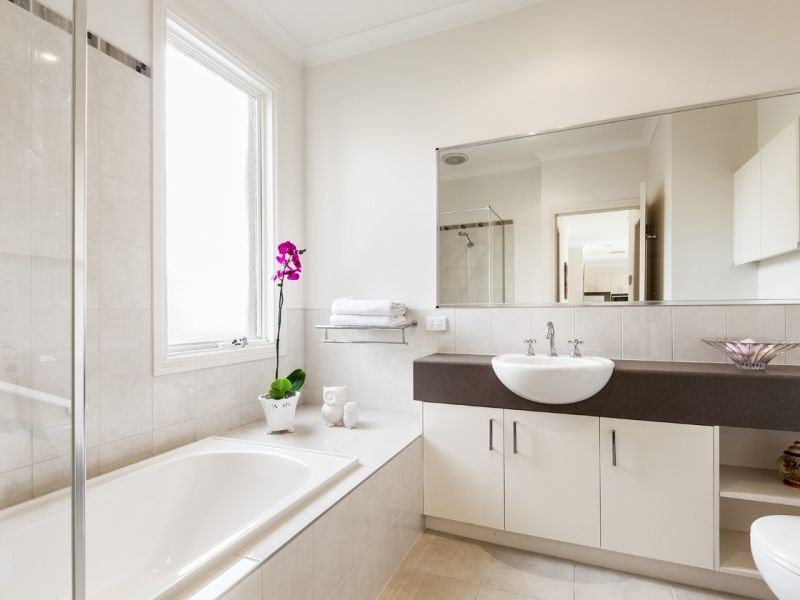 2/22 Graham Place, Box Hill VIC 3128