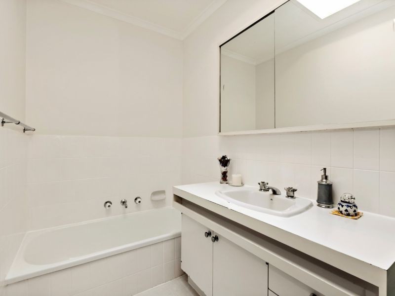 2/1188 Riversdale Road, Box Hill South VIC 3128