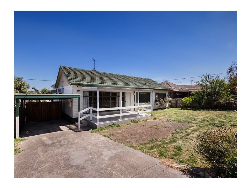 2 Goldlang Street, Dandenong VIC 3175