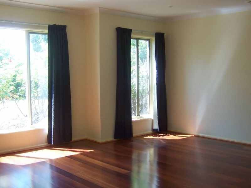 7 Graham Place, Box Hill VIC 3128