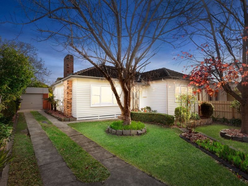 31 Mitta Street, Box Hill North VIC 3129