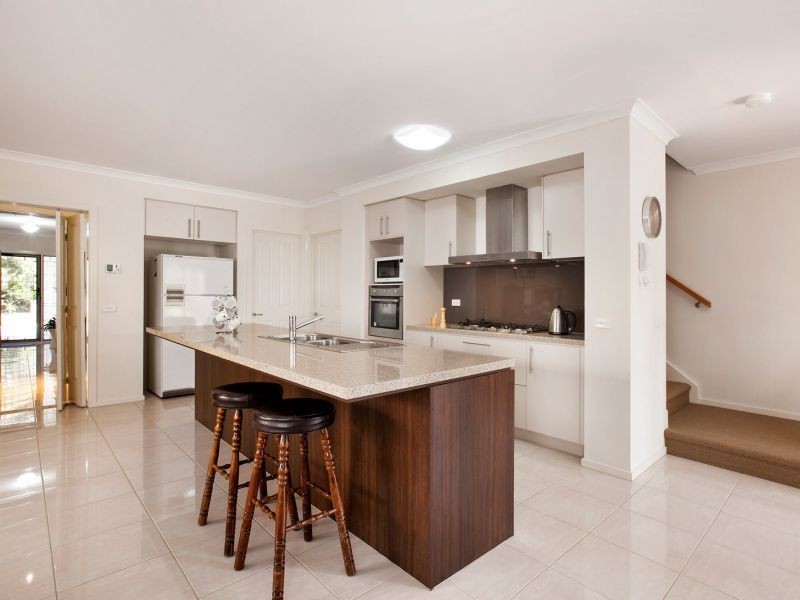 35 Walwa Street, Mitcham VIC 3132