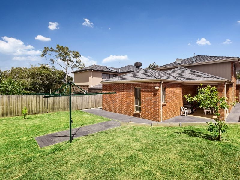 35 Walwa Street, Mitcham VIC 3132
