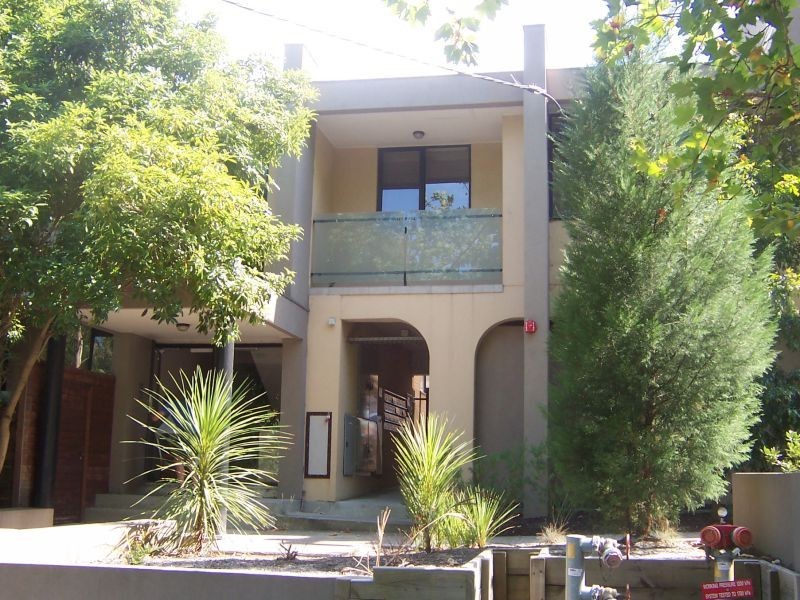 12/33 Albion Road, Box Hill VIC 3128