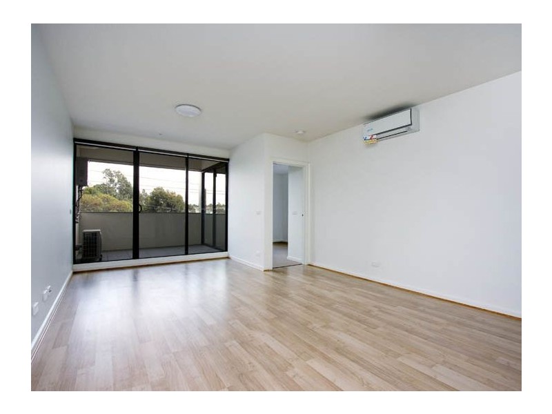 205/300 Middleborough Road, Blackburn VIC 3130