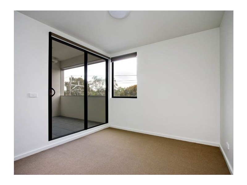 205/300 Middleborough Road, Blackburn VIC 3130