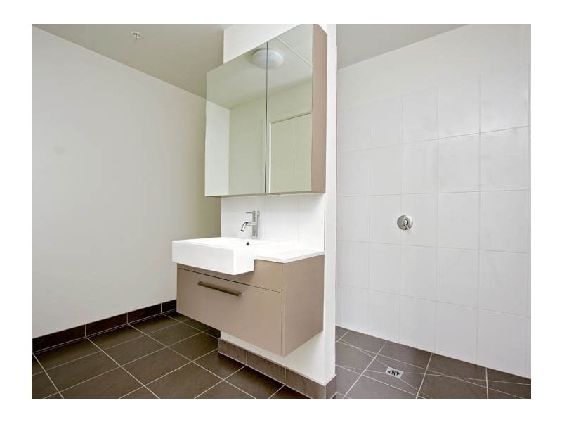 205/300 Middleborough Road, Blackburn VIC 3130