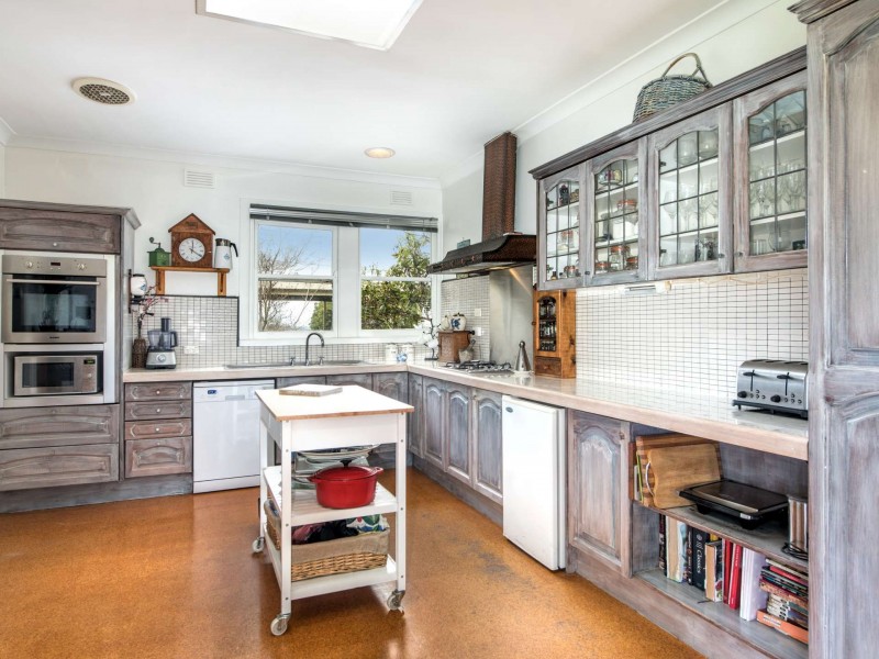 17 Naples Street, Box Hill South VIC 3128