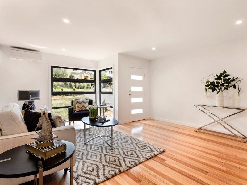 135 Woodhouse Grove, Box Hill North VIC 3129