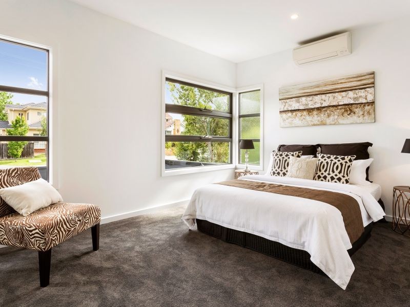 135 Woodhouse Grove, Box Hill North VIC 3129