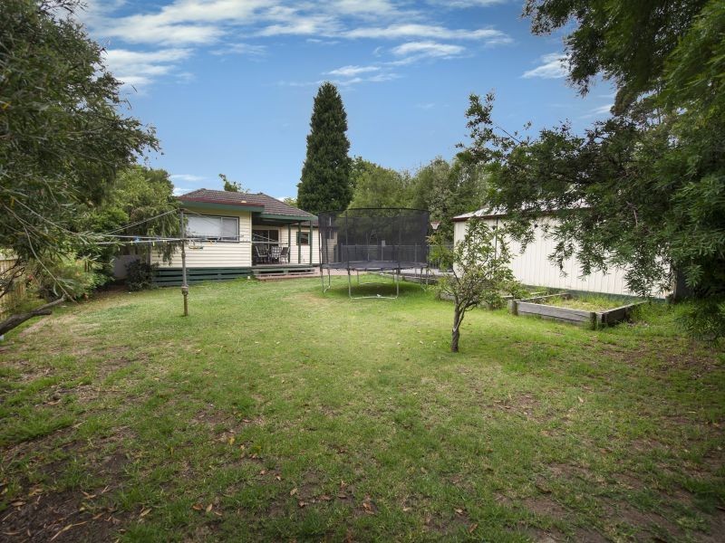 10 Heather Grove, Nunawading VIC 3131