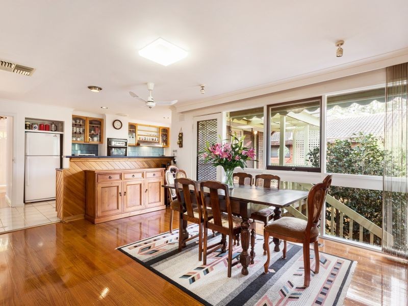 35 Montpellier Crescent, Templestowe Lower VIC 3107