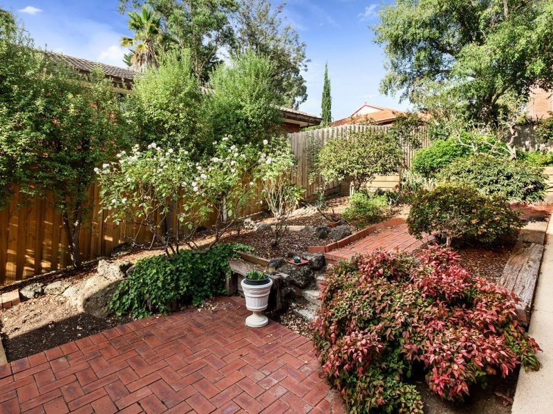 35 Montpellier Crescent, Templestowe Lower VIC 3107
