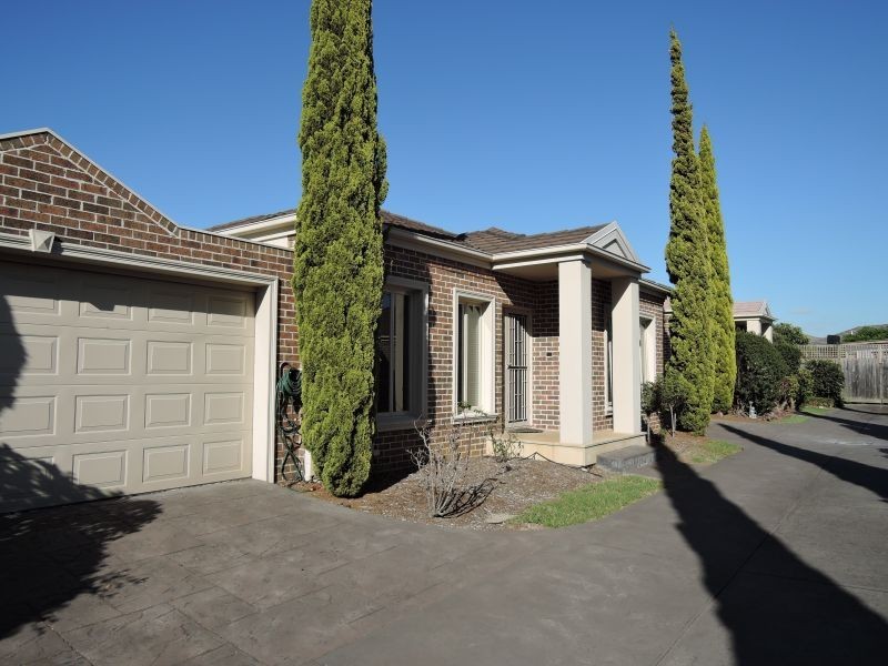 2/23 Saxton Street, Box Hill North VIC 3129