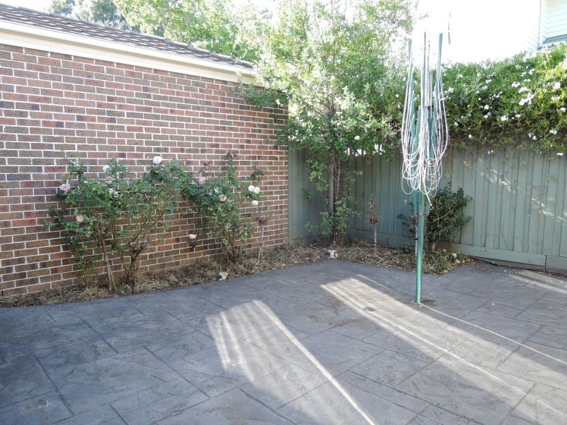 2/23 Saxton Street, Box Hill North VIC 3129