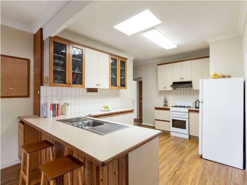 52 Saxton Street, Box Hill North VIC 3129