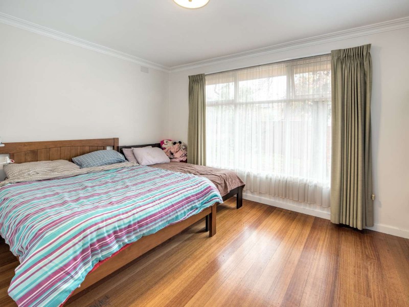 17 Barlyn Road, Mount Waverley VIC 3149