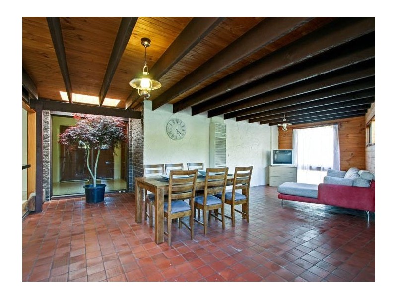 18 Cohuna Court, Burwood East VIC 3151