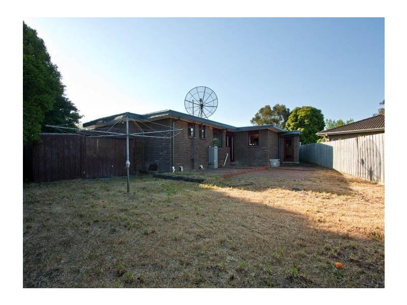 18 Cohuna Court, Burwood East VIC 3151