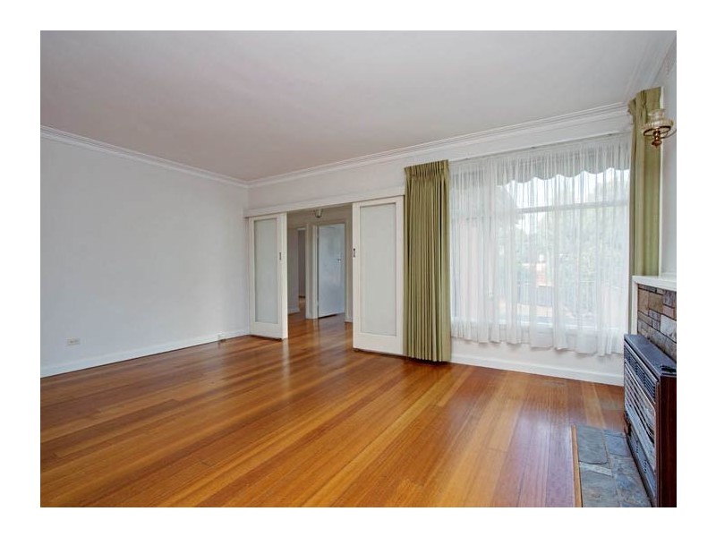 17 Barlyn Road, Mount Waverley VIC 3149