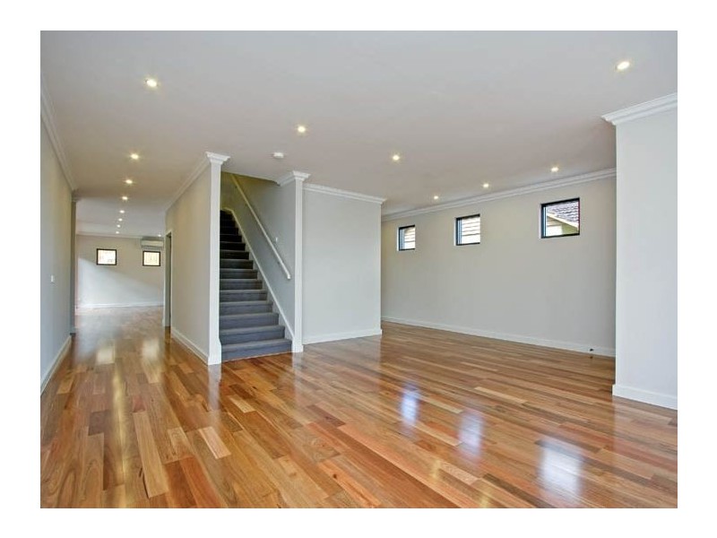 1/35 Stott Street, Box Hill South VIC 3128