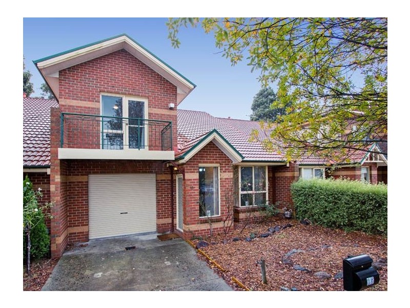 15 College Way, Burwood VIC 3125