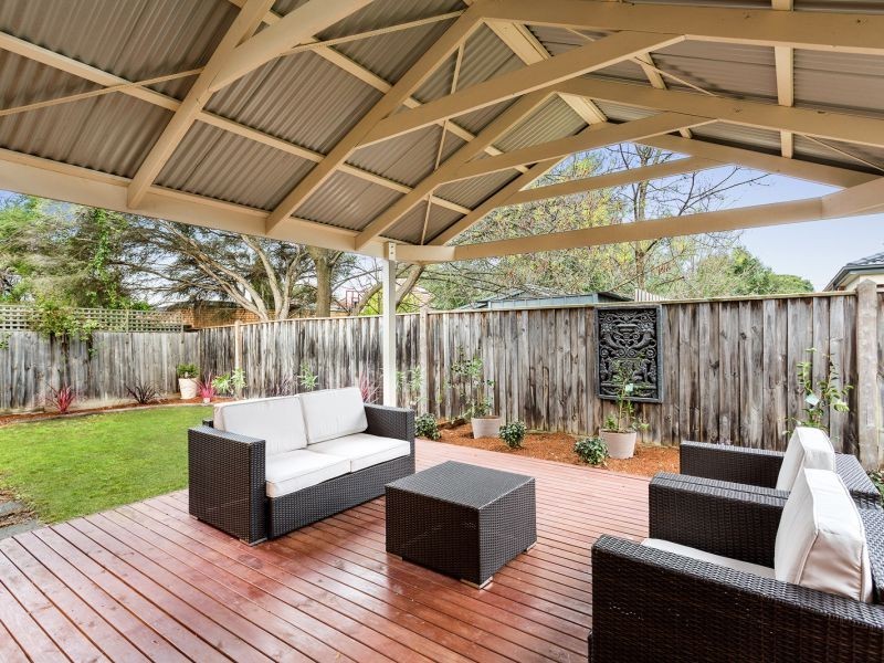 12 Parkway Lane, Mitcham VIC 3132