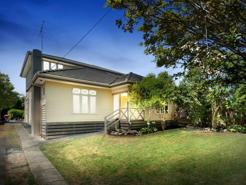 18 Tyrrell Street, Mont Albert North VIC 3129