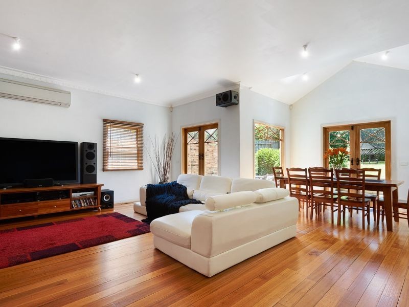 18 Tyrrell Street, Mont Albert North VIC 3129