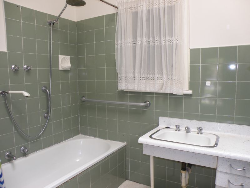 20 Alandale Road, Blackburn VIC 3130