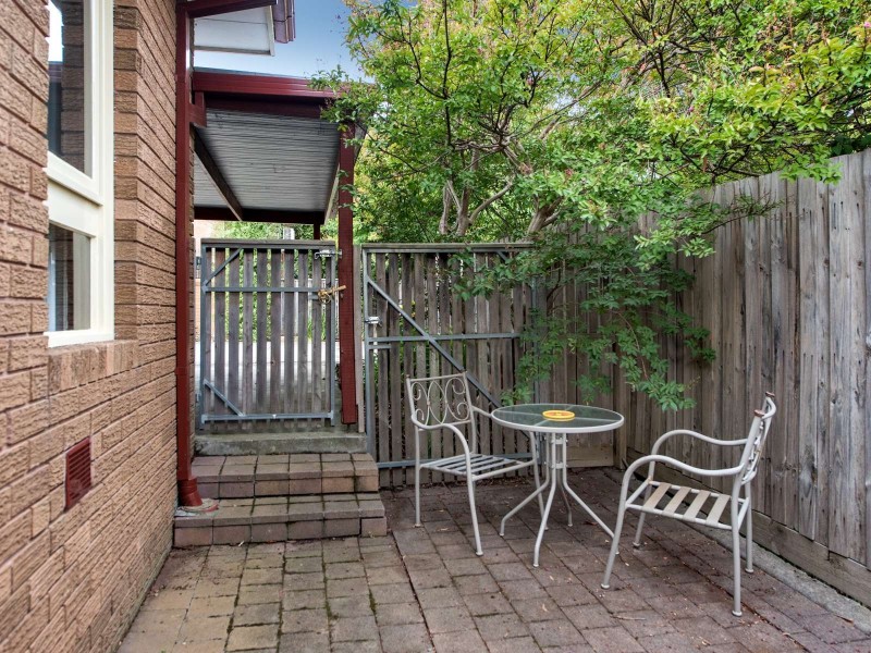 2/2 Willow Street, Box Hill North VIC 3129