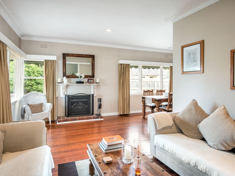 16 Peter Street, Box Hill North VIC 3129