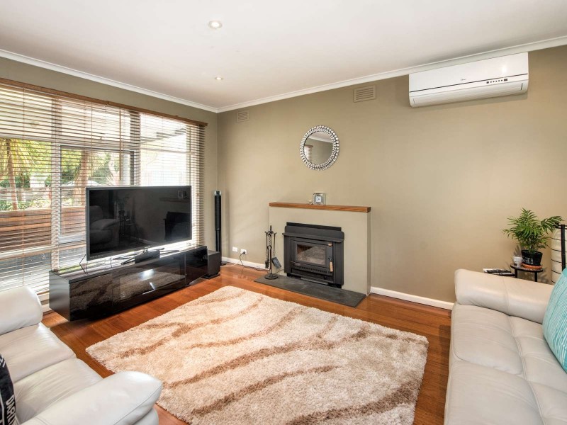 45 Longbrae Court, Forest Hill VIC 3131