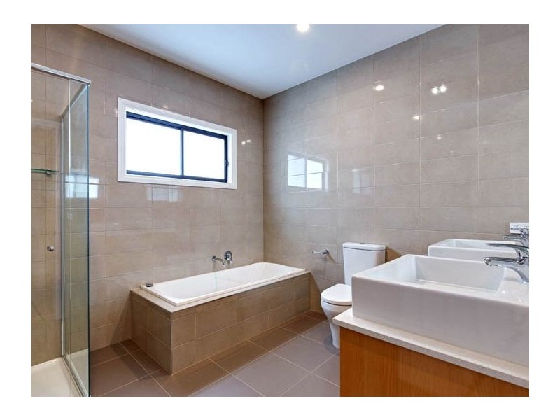 6a Avocet Street, Doncaster East VIC 3109