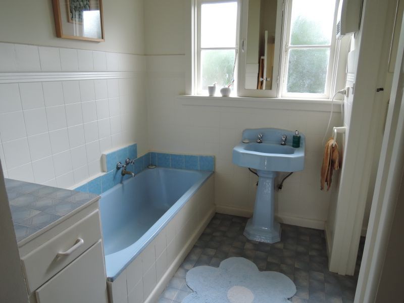 22 Woodhouse Grove, Box Hill North VIC 3129