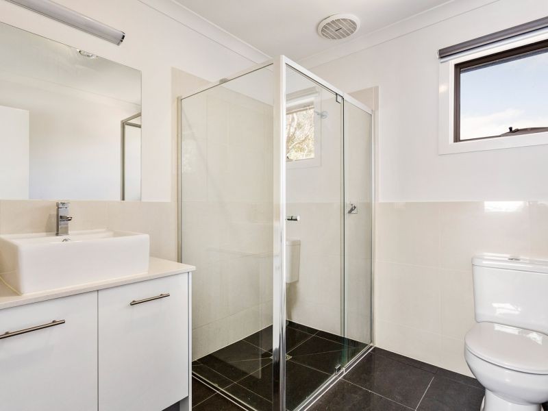 1/16 South Parade, Blackburn VIC 3130